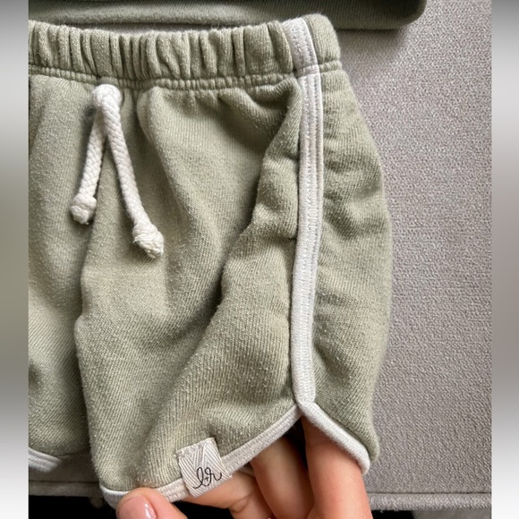 Lulu & Roo (now Little Road Co) Sweatshirt & Shorts Set- Sage Green, 12-18m - Picture 3 of 9